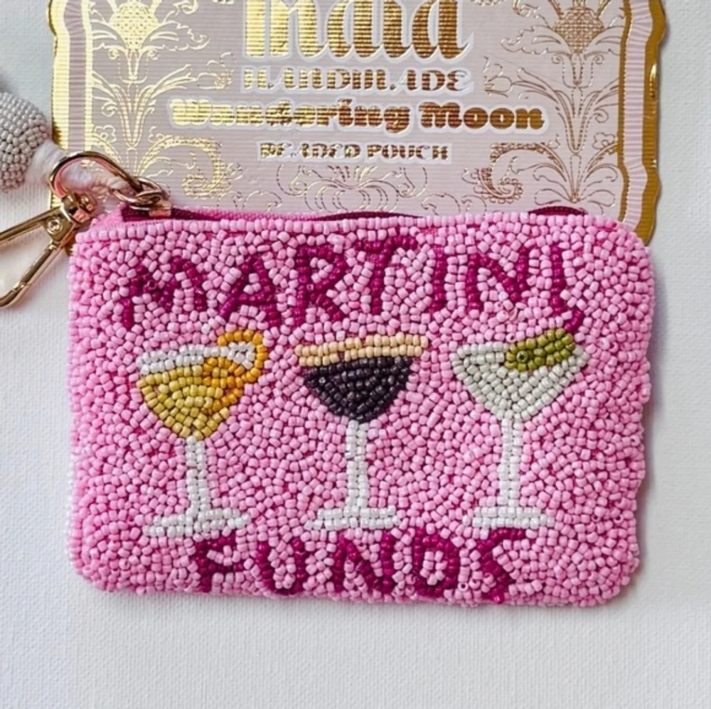 💕▪️wandering Moon ▪️Pink Beaded Martini Funds  Pouch